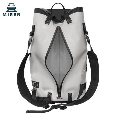 กระเป๋า Duffel กันน้ำวัสดุ TPU 50L สีเทาอ่อนสำหรับการเดินทางกลางแจ้ง