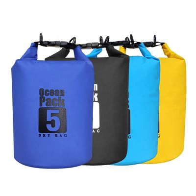 กระเป๋ากันน้ำ PVC สีน้ำเงินสีดำสีเหลืองสำหรับการผจญภัยกลางแจ้ง OEM